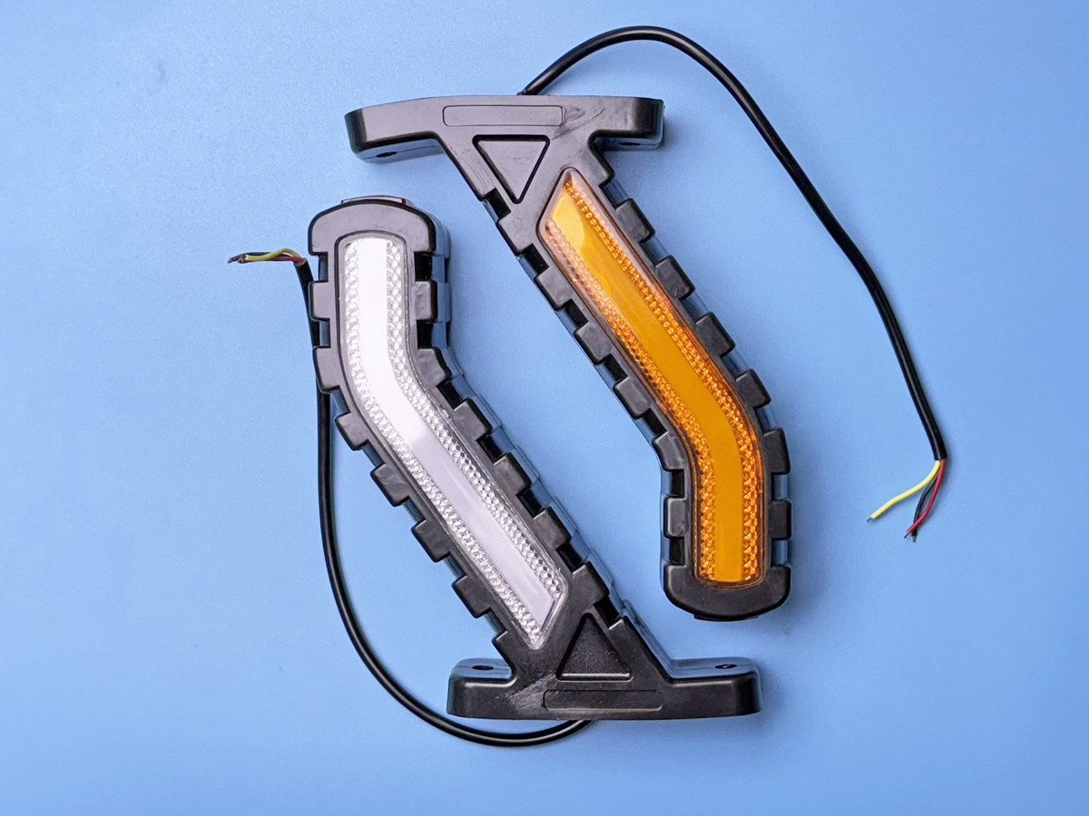 LED габарит занесення причепа YD-0019 кутовий 12-24V 153мм помаранчевий, червоний, білий (1 шт.), фото 1