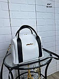 Містка жіноча сумка через плече з екошкіри крос боді біла сумка з плечовим ременем, фото 2
