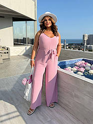 Стильний жіночий літній комбінезон із жатки, на тонких бретелях і з пояском, батал великі розміри