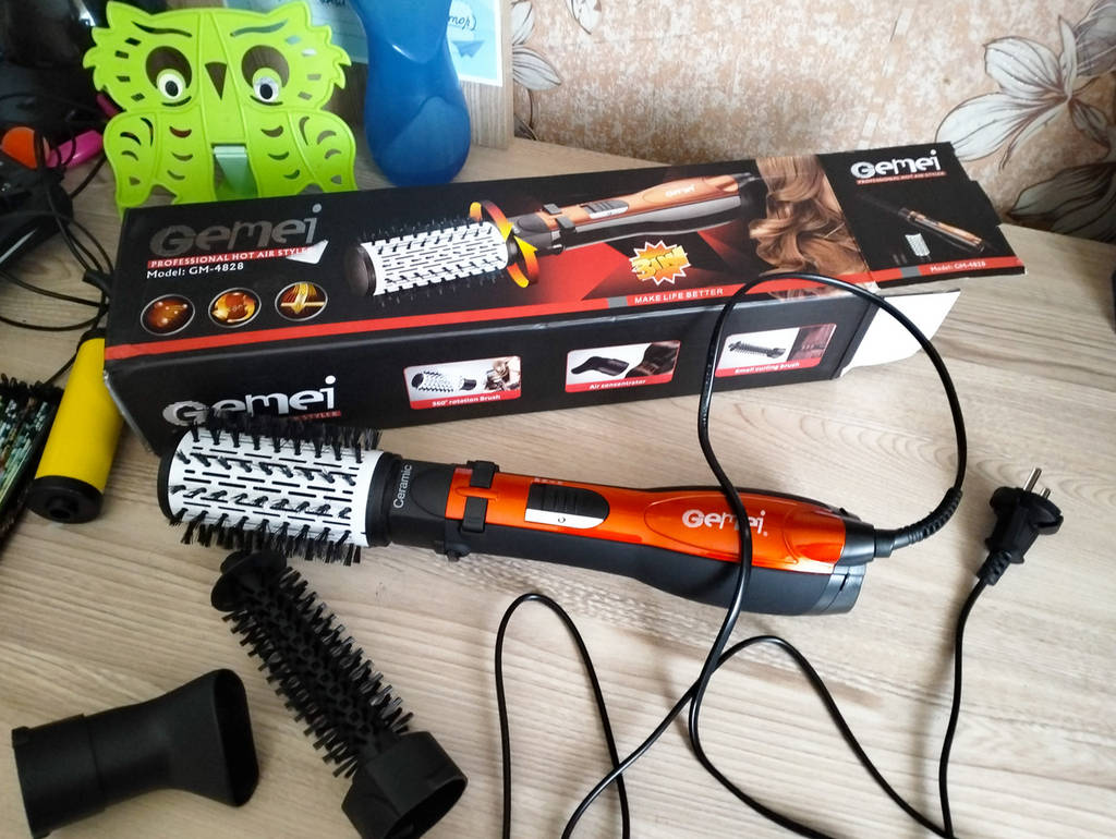 Фен стайлер для волосся з 3 насадками, 1000Вт, Gemei GM-4828 / Фен браш для укладання волосся / Фен гребінець - фото покупців 1