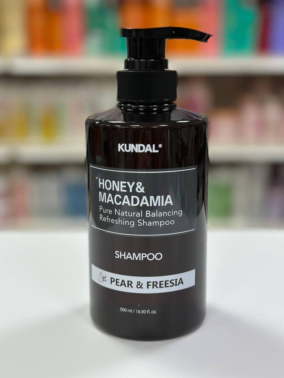 Шампунь для відновлення пошкодженого волосся "Груша & Фрезія" Kundal Honey & Macadamia Nature Shampoo 500мл