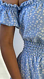 Коротке блакитне літнє плаття із софту з квітковим принтом, фото 2