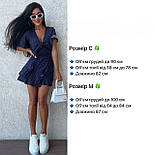 Жіноче літнє плаття в горох із зав'язкою на грудях, тканина принтована софт, з поясом червоне синє, фото 10