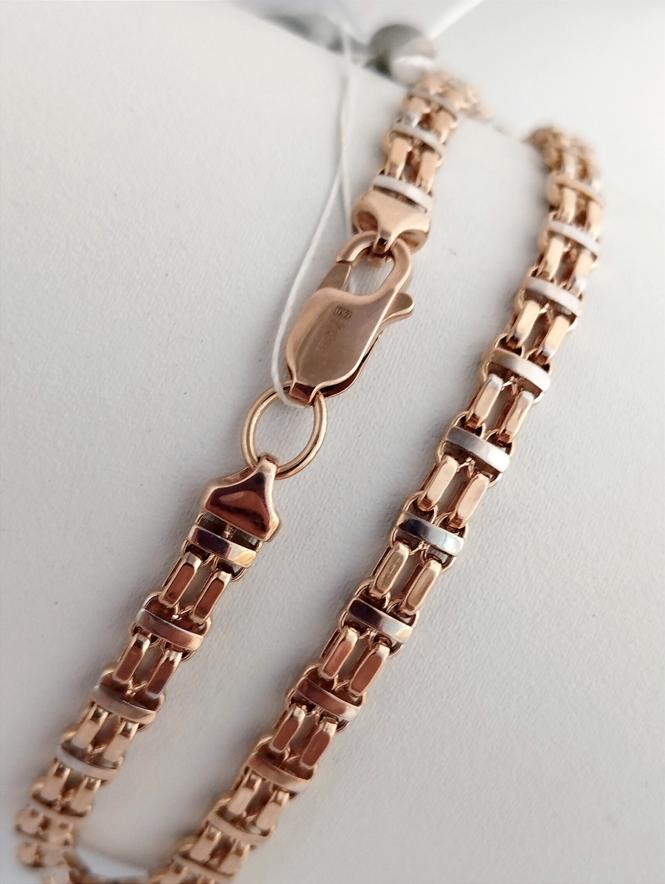 Золотий браслет якір