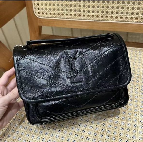 Жіноча сумка Yves Saint Laurent Niki