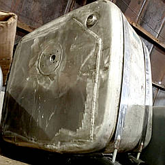 Гідробак бічний 160 л алюміній (розподільник збоку) + нові кріплення пошкоджений і відновлений