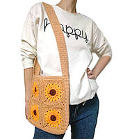 Стильна в’язана сумочка ручної роботи із соняхами колір солом'яний