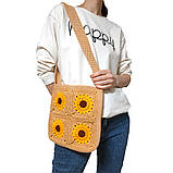 Стильна в’язана сумочка ручної роботи із соняхами колір солом'яний, фото 6