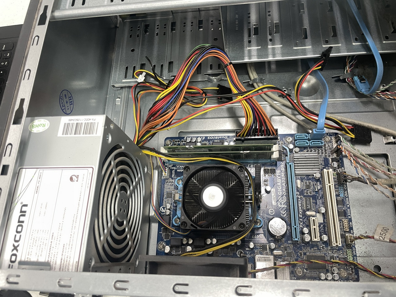 Комп'ютер Gigabyte GA-A55M-DS2 sFM1 та процесор AMD A6-3500, фото 1