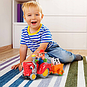 Дитячий музичний червоний трактор HD 963 з знімним причепом, музичними та світловими ефектами, фото 5