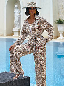 Літній жіночий брючний костюм двійка з принтом сорочка з довгим рукавом бежевий