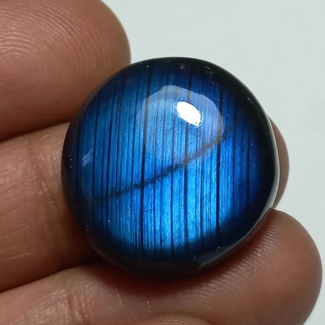 Лабрадорит    33 Ct   22×8 мм, фото 1