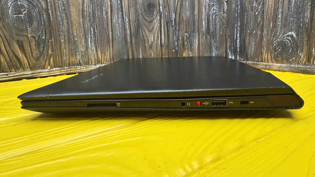 Lenovo I7 R9 M275x Lenovo Y40-70 20347 Gaming Radeon R9 M275X 14