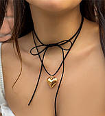 Трендовий чокер на замшевому шнурку, об'ємне серце — золотистий Aushal Jewellery