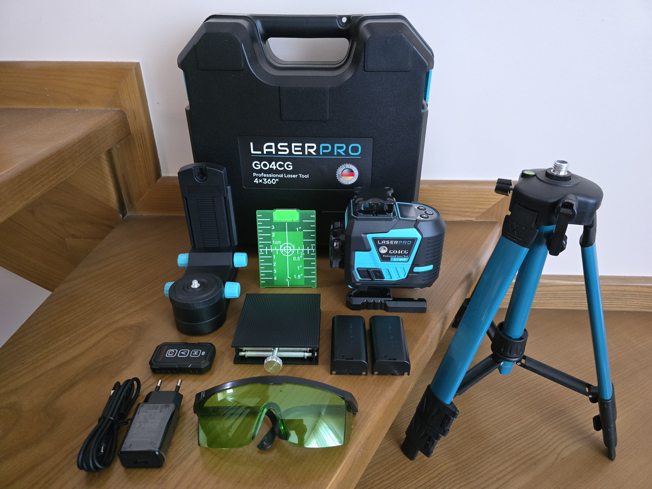 Лазерний рівень LASERPRO G04CG 4D 16 ліній (Bihui) Комплект 3