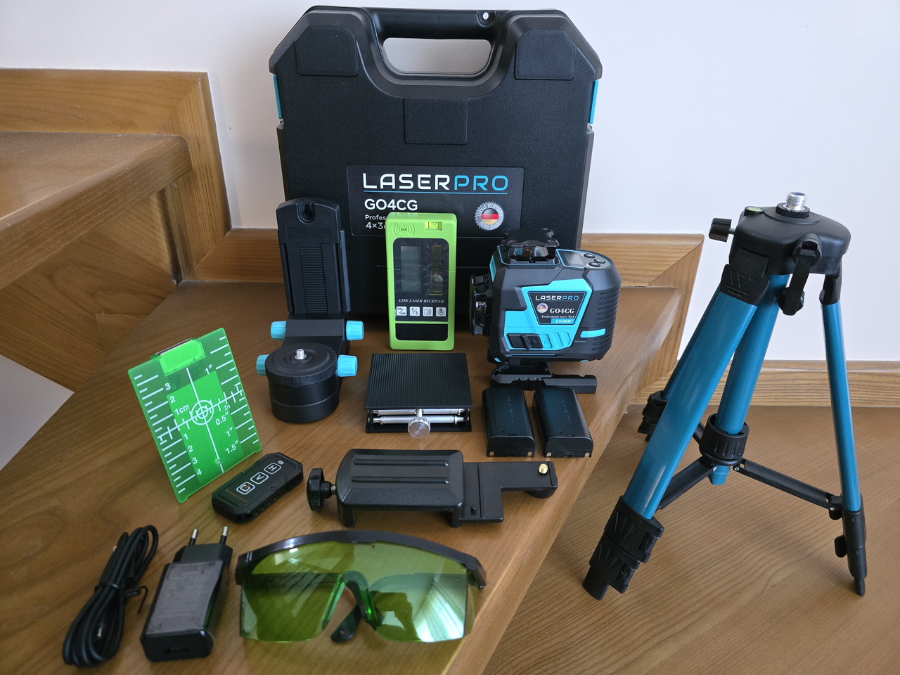Лазерний рівень LASERPRO G04CG 4D 16 ліній (Bihui) Комплект 6