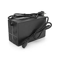 Зарядний пристрій для акумуляторів Li-ion 48V(58,8V),14S,10A,650W, індикація, 220х122х86mm, 1.5kg