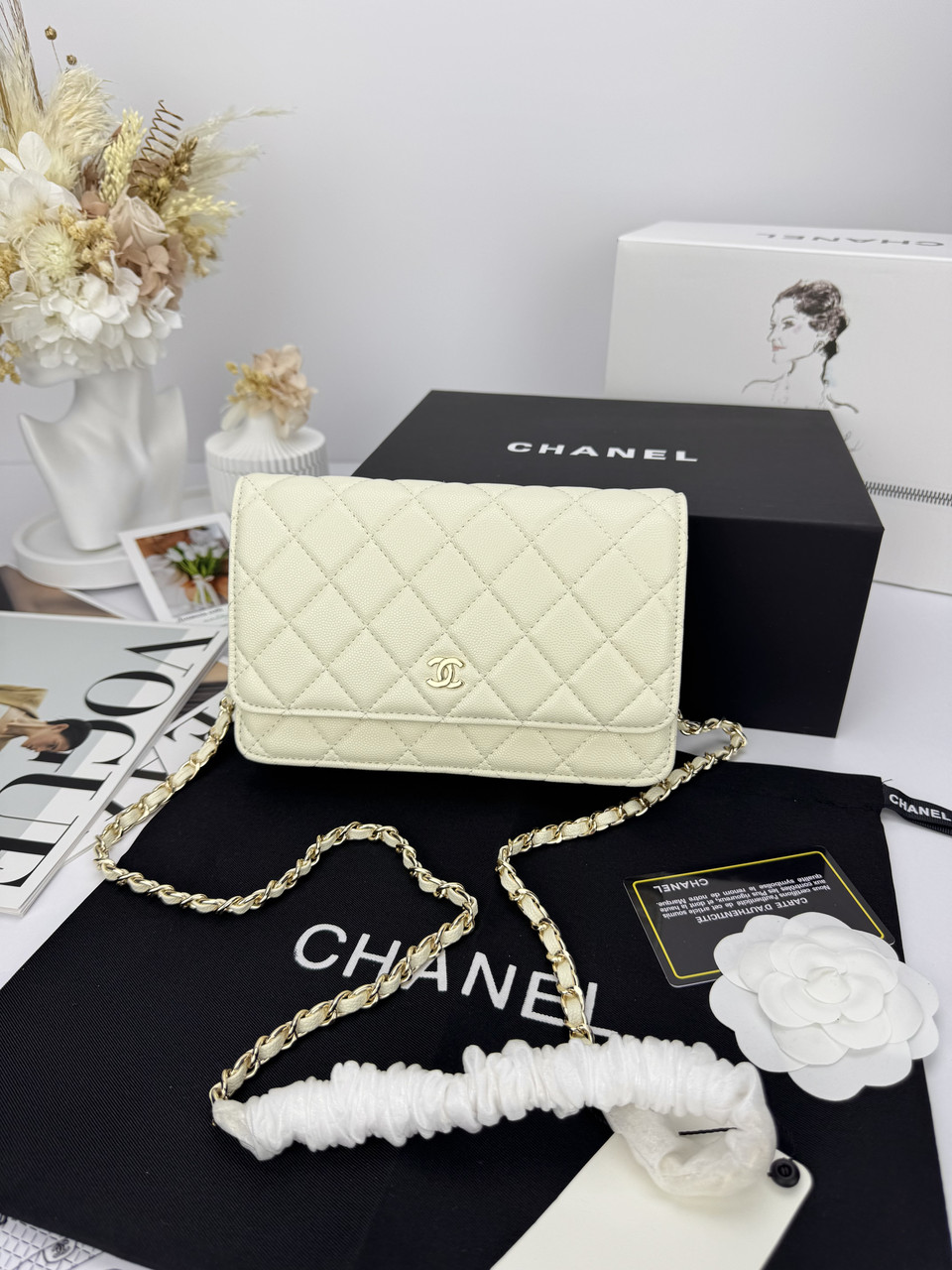 Chanel Milk Gold Texture