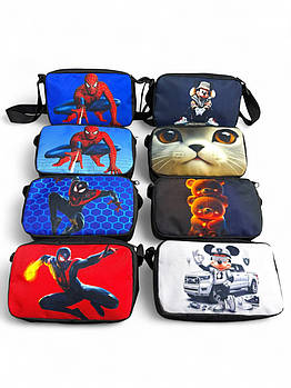 Дитяча сумочка 11*19,5 см з довгим ремінцем принт у різних варіантах Kay