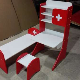 Стенка детская игровая Лікарня103 для дошкільних навчальних закладів стол кушетка табурет