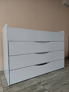 Кровать 4-х ярусная для детских садов с крышкой из ЛДСП белая для экономии пространства и удобства