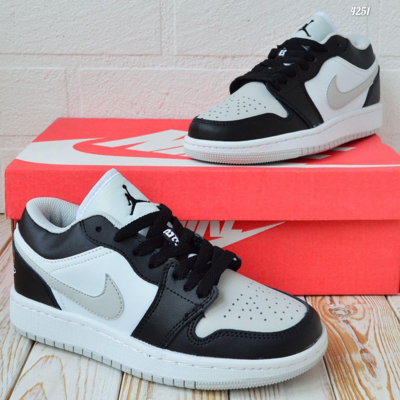 Nike Air Jordan 1 Retro, фото 1