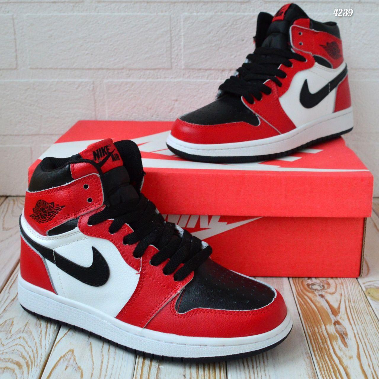 Nike Air Jordan 1 Retro, фото 1