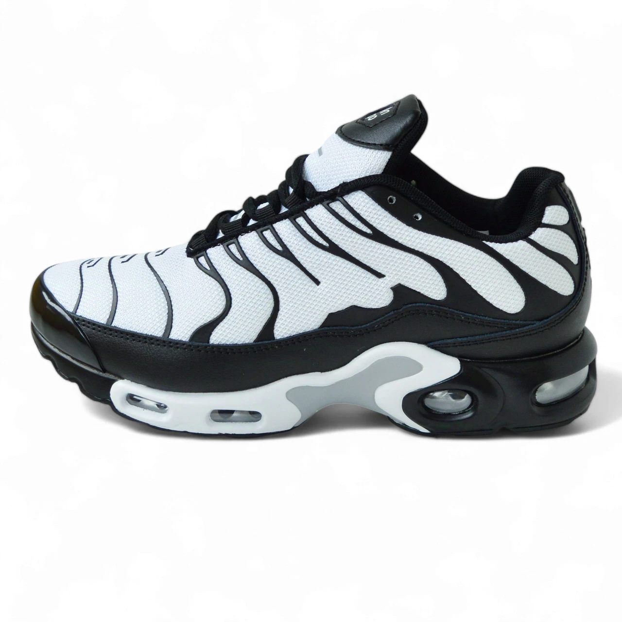 Classica ( Nike Air Max Plus TN) White black 36, фото 1