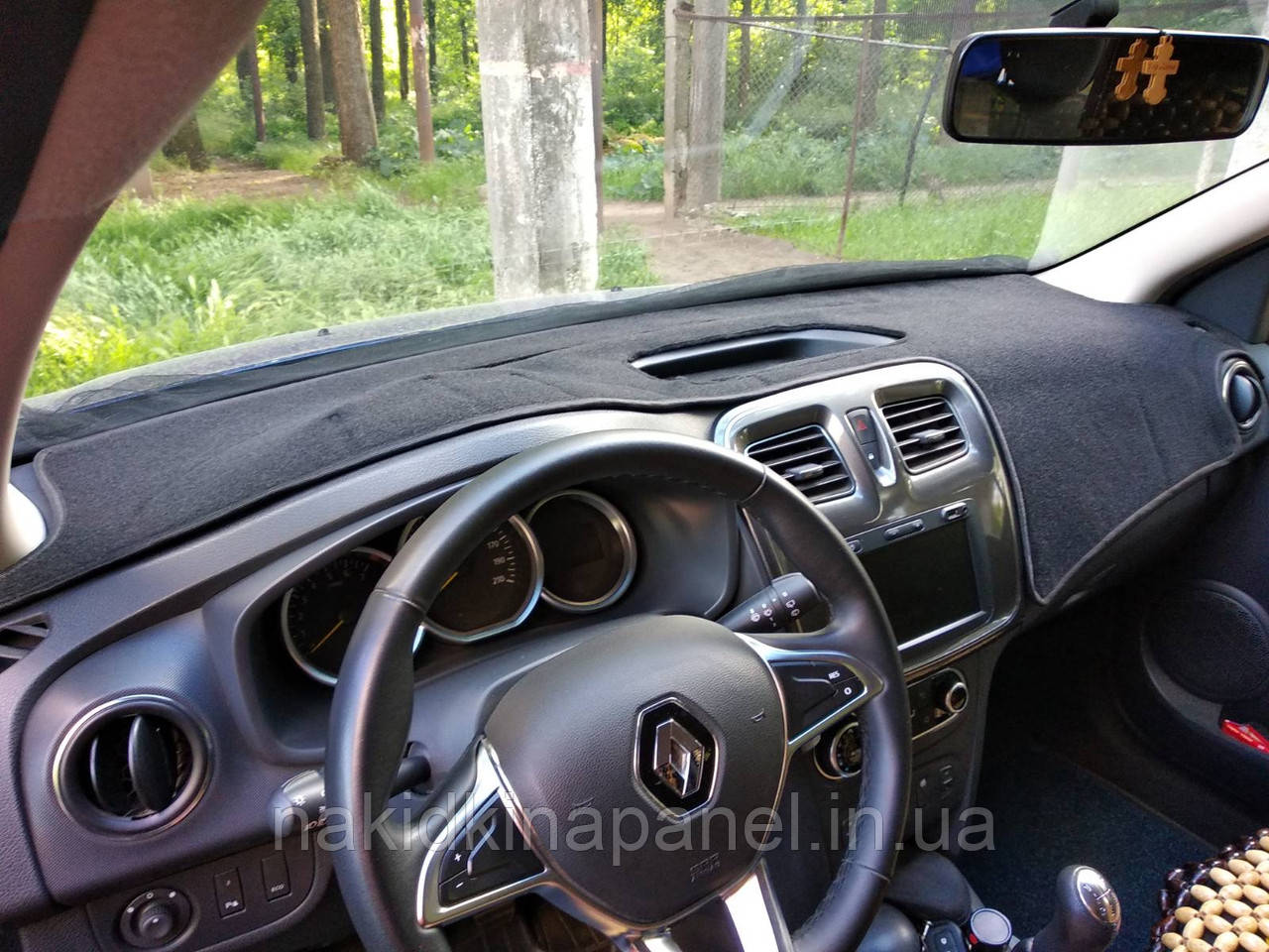 Накидка на панель приладів RENAULT Logan/Sandero 2012+ Чохол/накидка на торпеду авто Рено Сандеро, фото 1