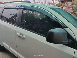 Дефлектори вікон (вітровики) Dodge Journey / Fiat Freemont 2009-2021 з Хром полоскою накладні (HAWK)