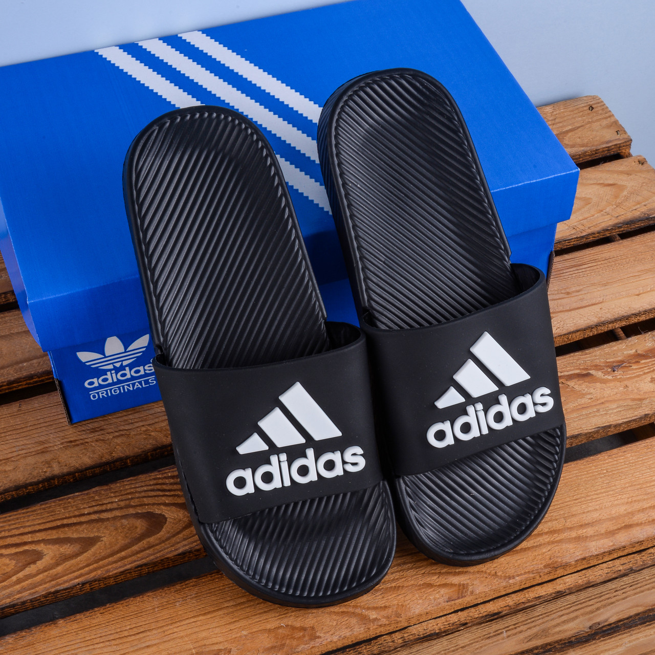 Сланці Adidas шльопанці тапочки чорні