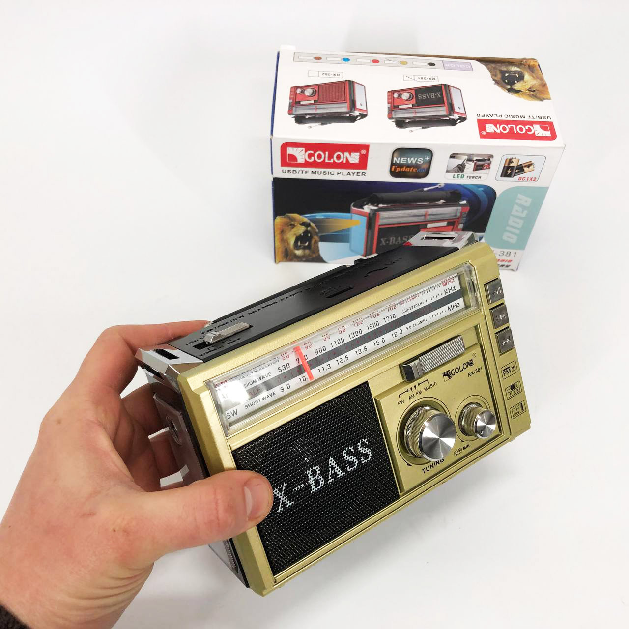 Радіоприймач портативний радіо Golon RX-381 акумуляторний ретроколонка usb sd mp3 fm. Колір: жовтий