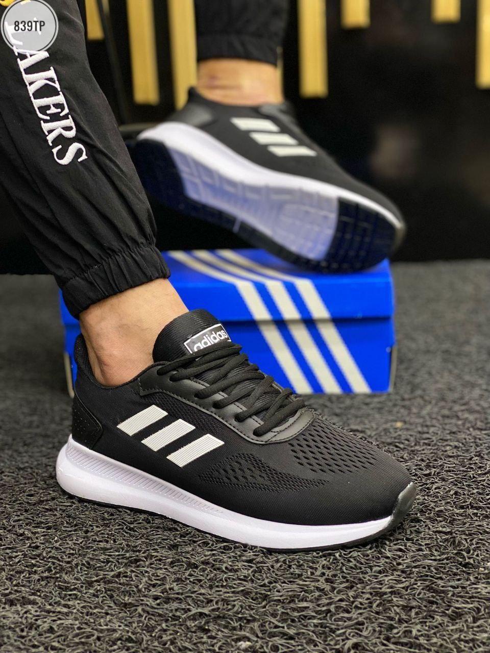 Adidas, фото 1