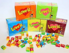Жвачки "Love is"