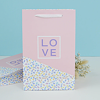 Подарунковий пакет "Love" 25х16х7 см