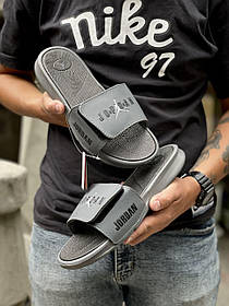 Чоловічі капці Nike Jordan Grey Black Літні сірі капці Найк Джордан легкі м'які на липучці літо пляжні