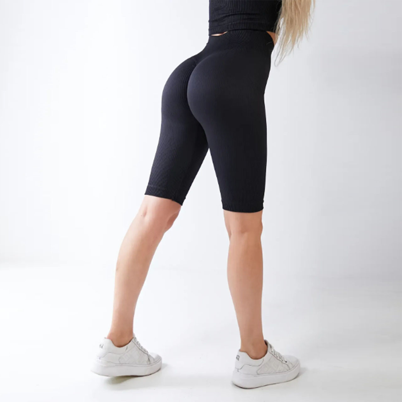 Безшовні чорні велосипедки Пушап із мікрофібри "Giulia" ТМ "OK" (S-M) Розміри: 42-46 (33050-1), фото 1