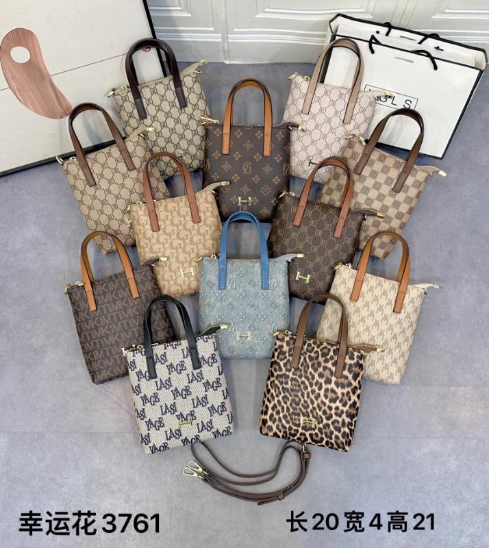 Жіноча сумка на плече 3761 Купити Жіночі клатчі в Одесі Модні жіночі сумочки та клатчі