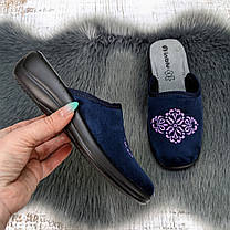 Тапочки жіночі домашні Inblu темно-сині велюрові з вишивкою 4590-2, фото 3