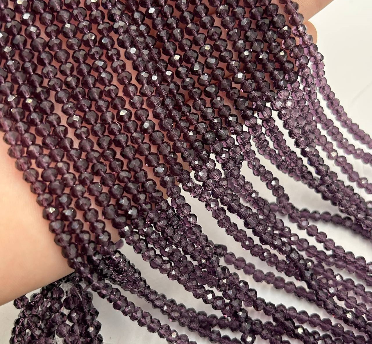 Намистини рондель / 4х3мм / к-ть: 100-115 шт / Прозорий / Баклажановий №68, фото 1