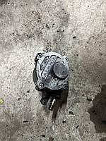 Насос вакуумний