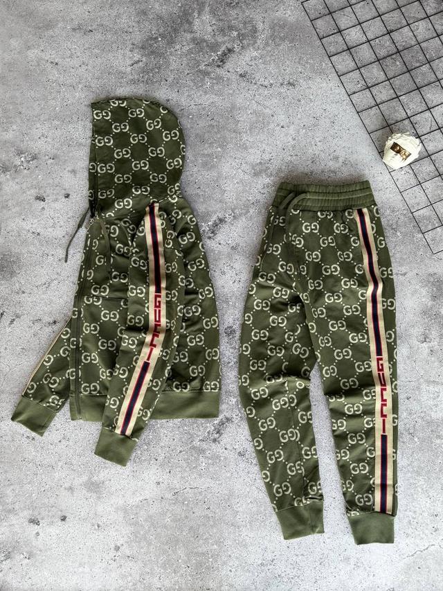 Мужской спортивный костюм Gucci 