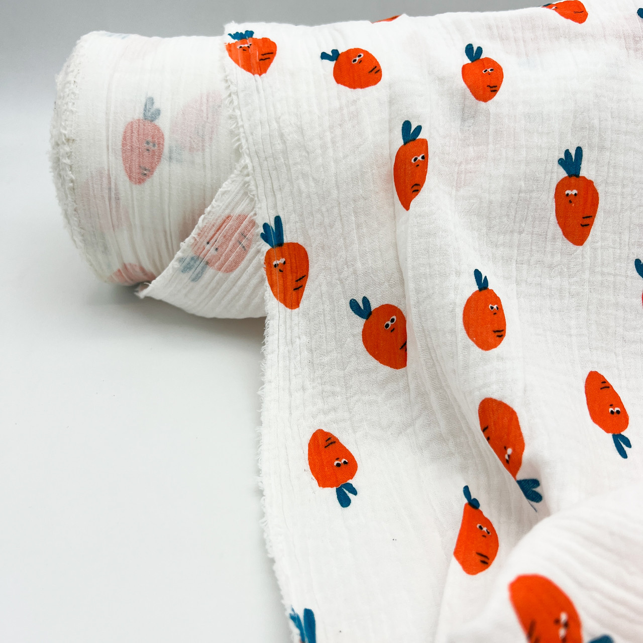 Муслін жатий 2-х "Морквини на білому" 150 см, фото 1
