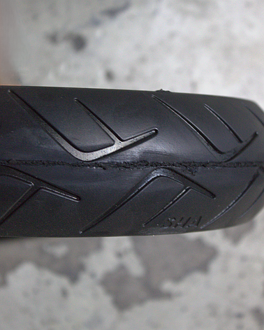 Шина перфорована антипрокольна для самоката 10" 2.5-6.0 (255х60-150), фото 2