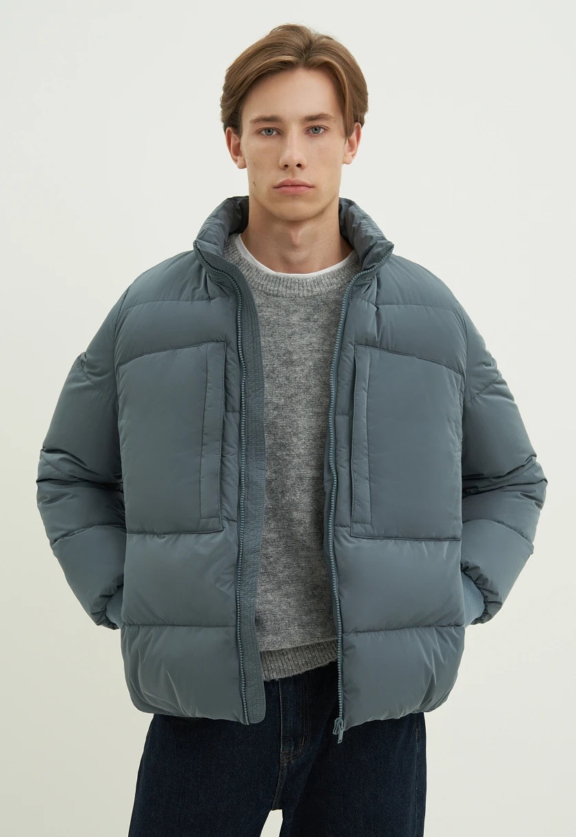 Короткий чоловічий стьобаний пуховик Finn Flare FAD21013-179 блакитна XL, фото 1