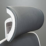 Офісне крісло ергономічна спинка-сітка Скайлайн Richman з підголівником сірого кольору, фото 7