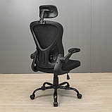 Офісне крісло Інтегро Richman чорне з регульованим підголівником і підлокітниками, фото 2