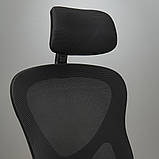 Офісне крісло Інтегро Richman чорне з регульованим підголівником і підлокітниками, фото 8