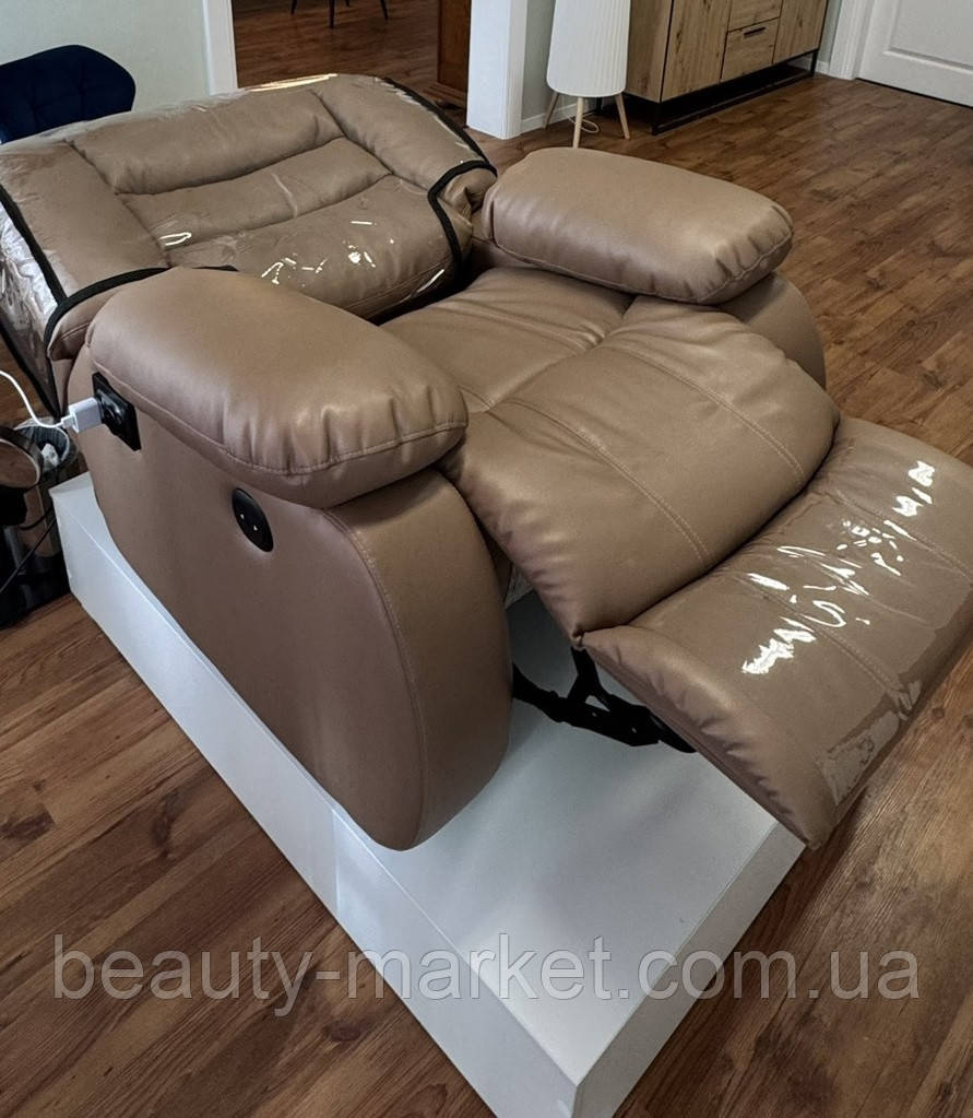 Подіум під крісло-реклайнер Ontario