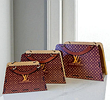 Набір з трьох придметів, стильного подарункового пакування для квітів і подарунків у формі сумочки з принтом, фото 2